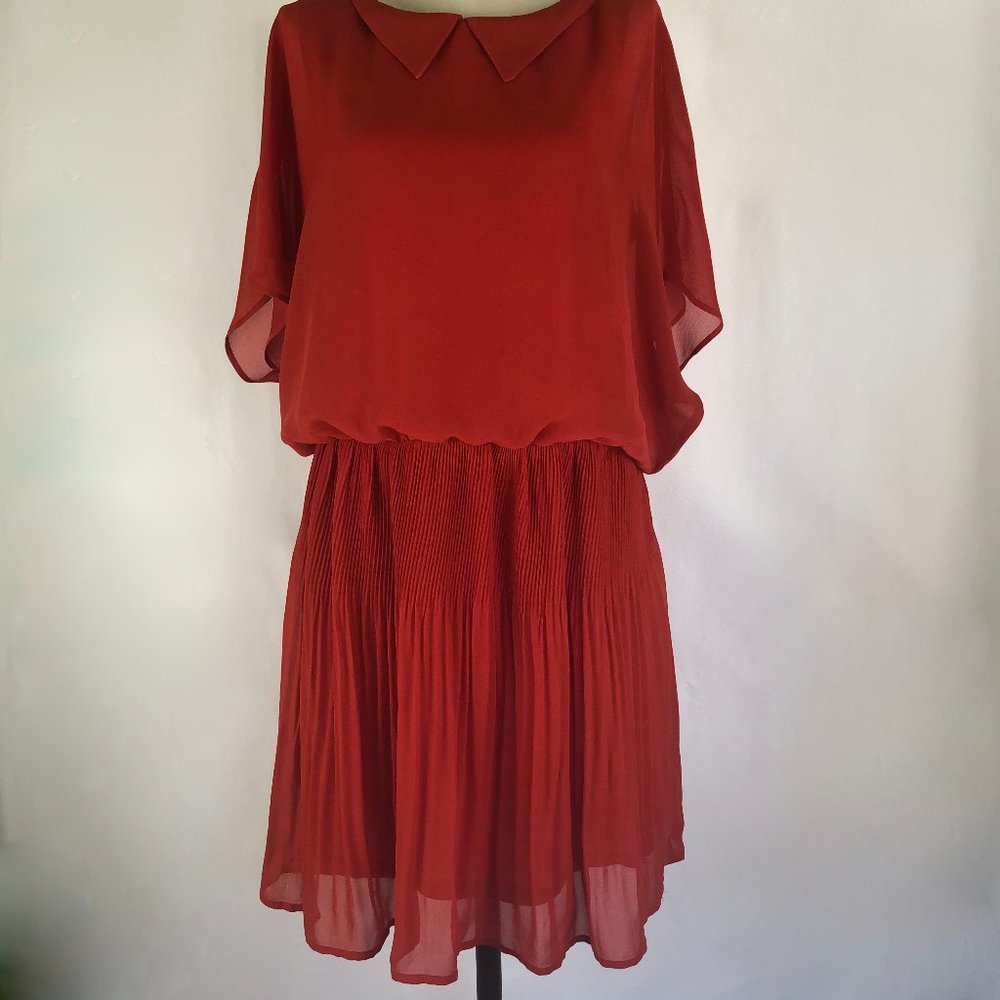 Nine Bird Peter Pan Collar Pleated Dress